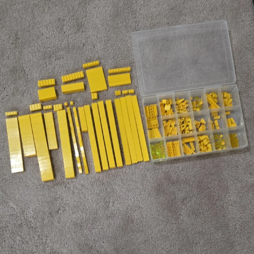 LEGO Bundle of Yellow Building Blocks with Container
